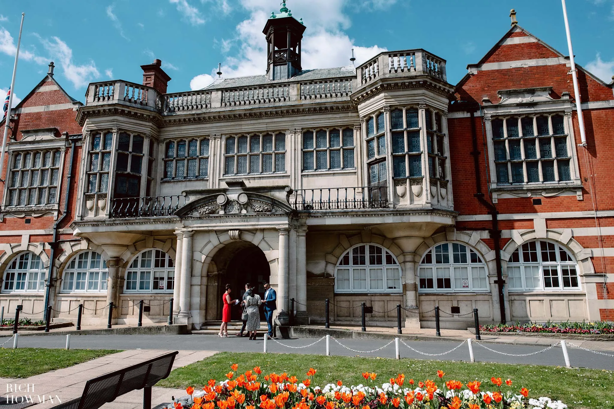 Hendon Town Hall - Image 1