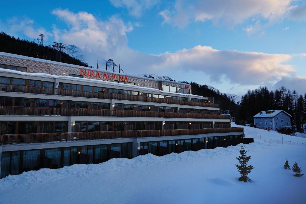 Hotel Nira Alpina - Image 1