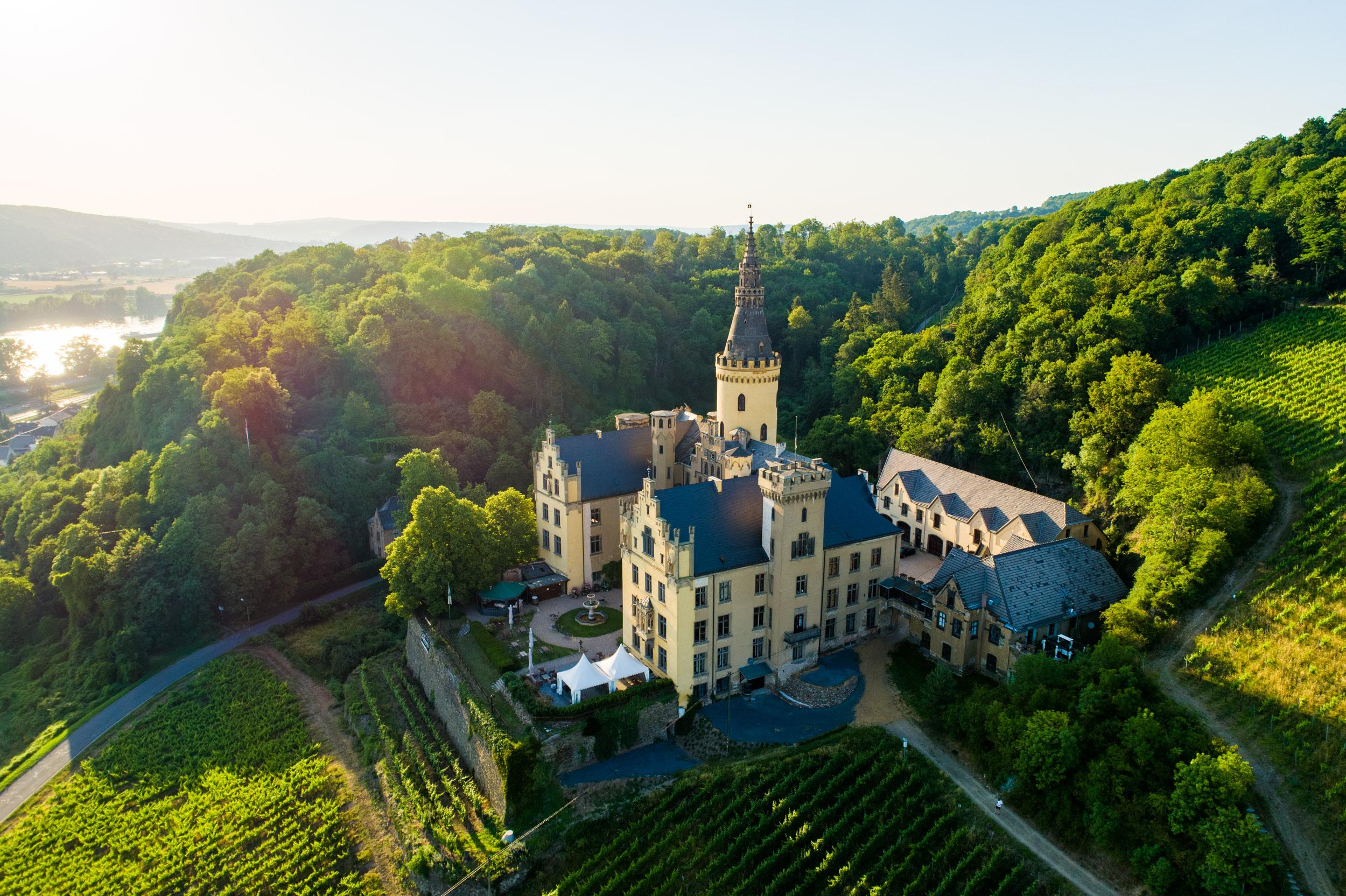 Schloss Arenfels - Image 1