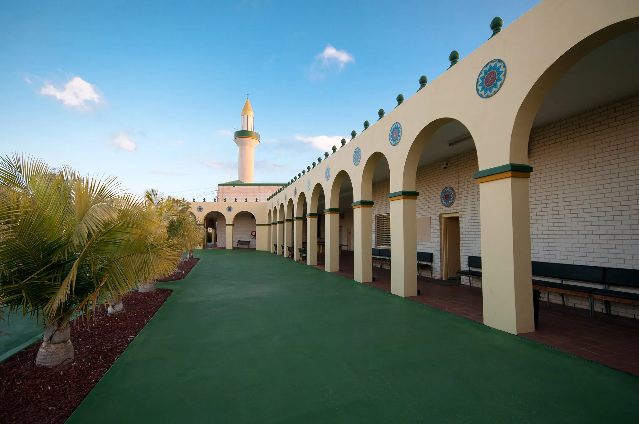 Islamic Arabic Center & Masjid Al-Khalil - Image 1